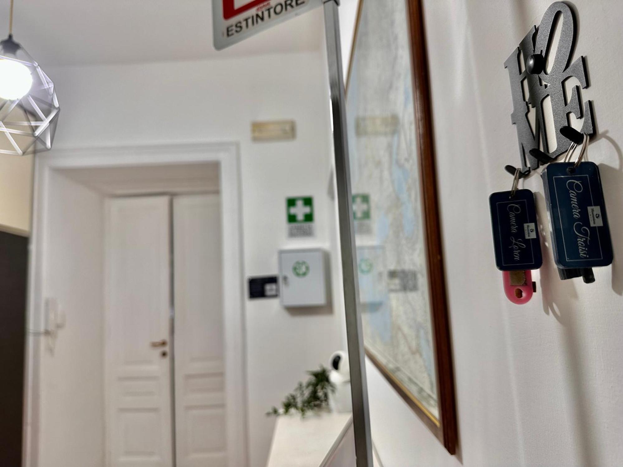 Mammina Home Napoli Esterno foto